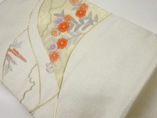JAPANESE KIMONO / KINKOMA EMBROIDERY FLOWER / GRASS / WISTERIA / CLOUD